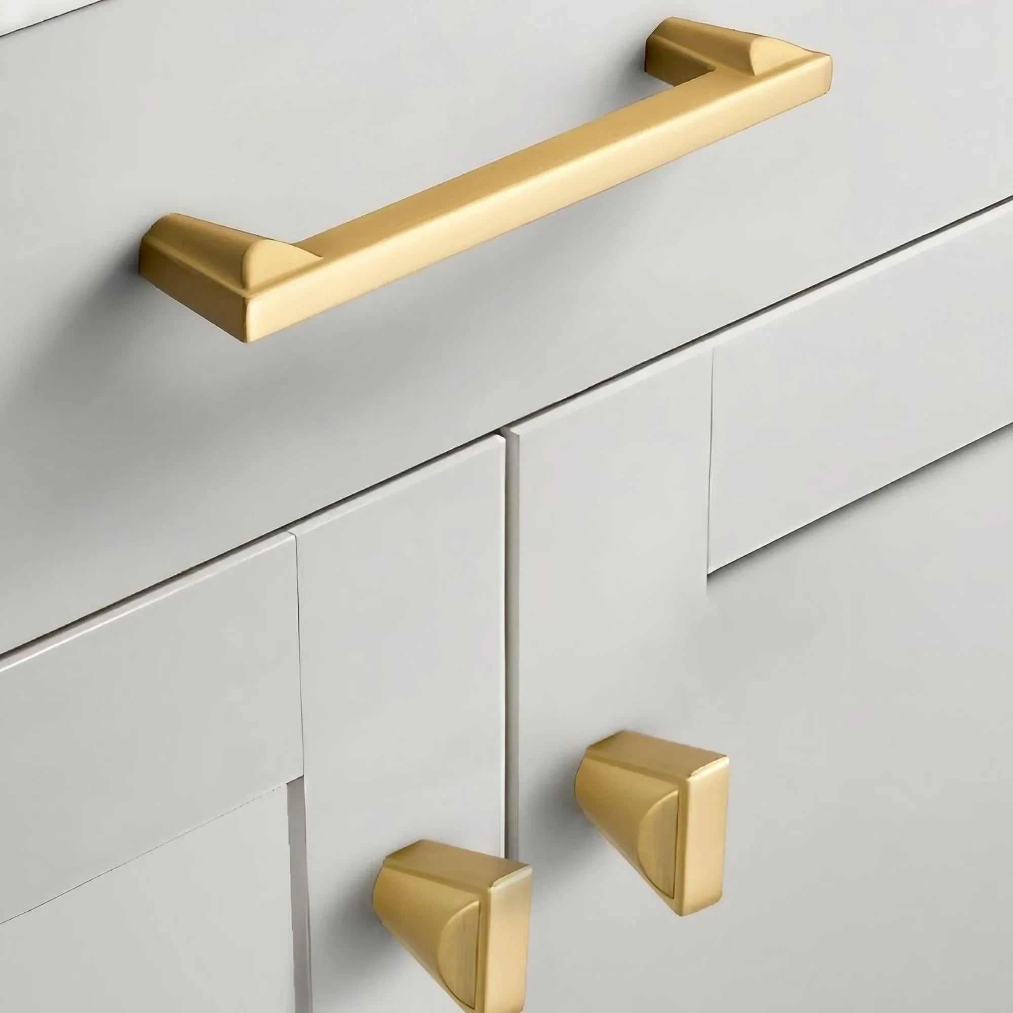 Stylish Conical Brushed Nickel Cabinet Pulls and Knobs